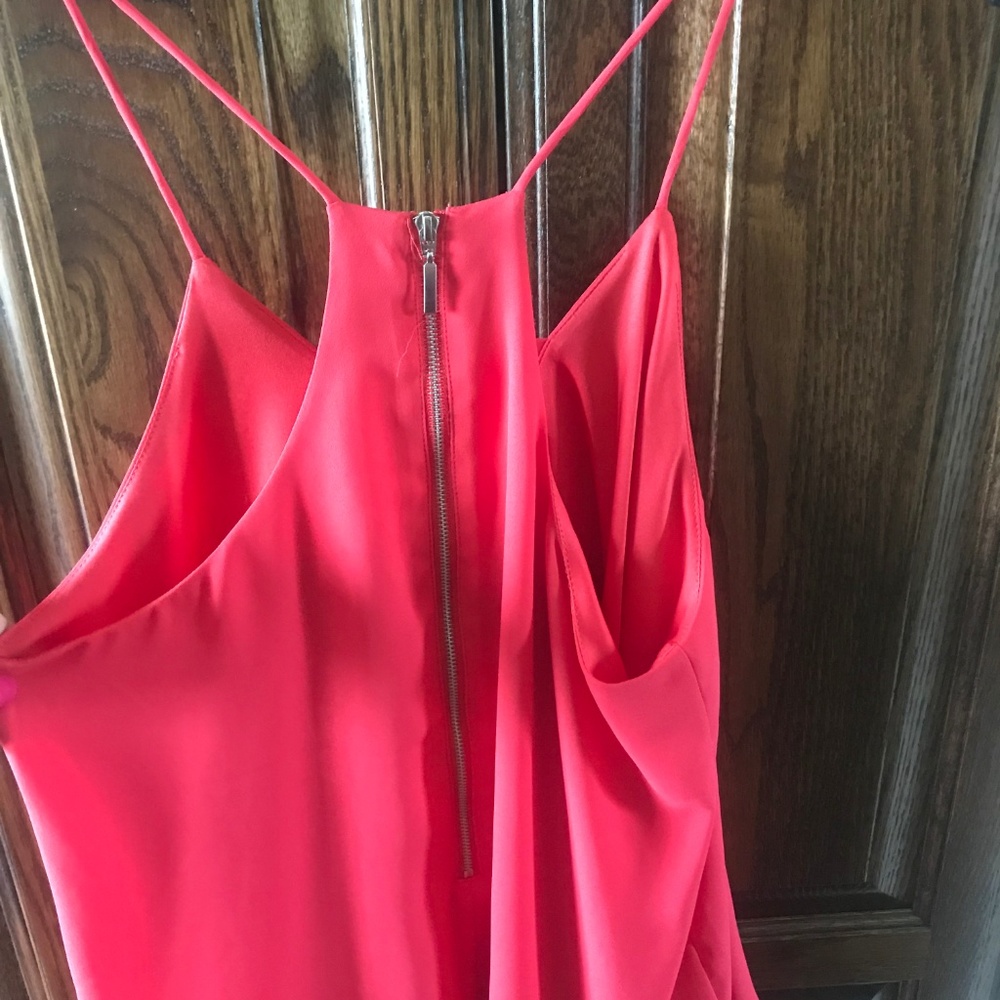 Tank - Picture 2 of 3